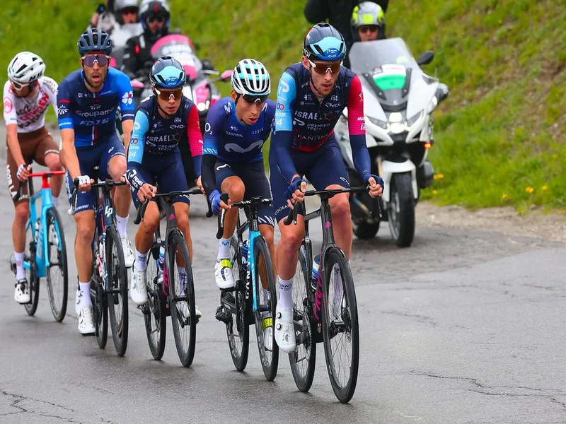 Phân tích các yếu tố của cuộc đua xe đạp Giro D’Italia